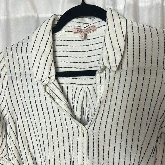 BCBGeneration Stripped Blouse Size S Highlow - Picture 2 of 7